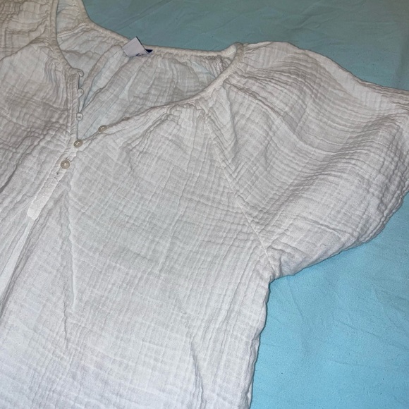 Flutter Sleeve Top - Picture 1 of 4